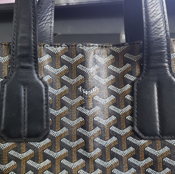 ❗ SOLD ❗ Stunning Goyard Voltaire Black & Brown Chevron Tote Bag - Picture 13 of 16